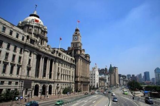 Shanghai Mini Group Tour: Water Village, Skyscraper and The Bund - Key Points