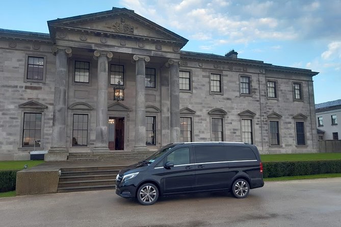 Shannon Airport to Ballyfin Demesne Private Airport Car Service. - Key Points