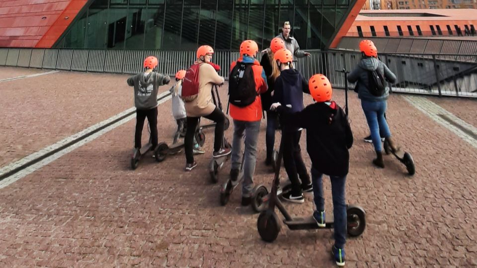 Shipyard Solidarność Electric Scooter Guided Tour - Key Points