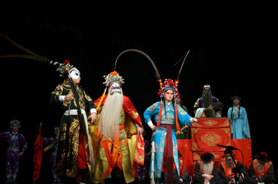 Sichuan Opera Show at Jinjiang Theater - Just The Basics