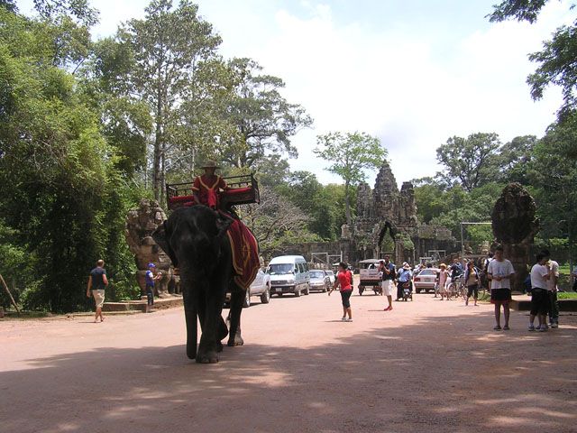 Siem Reap: 2-Day Angkor Wat Temples Tour - Key Points