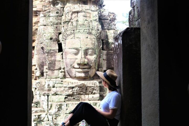 Siem Reap: Full-Day Small Group Temples Tour - Key Points