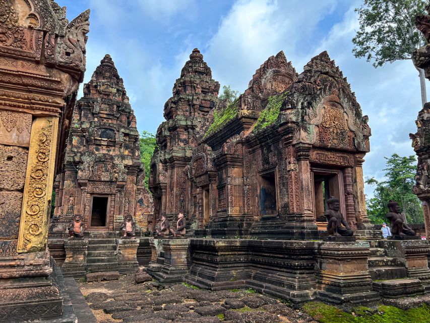 Siem Reap: Koh Ker, Beng Mealea, & Banteay Srei Join-in Tour - Key Points