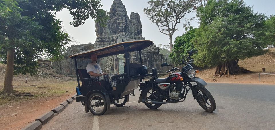 Siem Reap: Sunrise Private Tour - Key Points