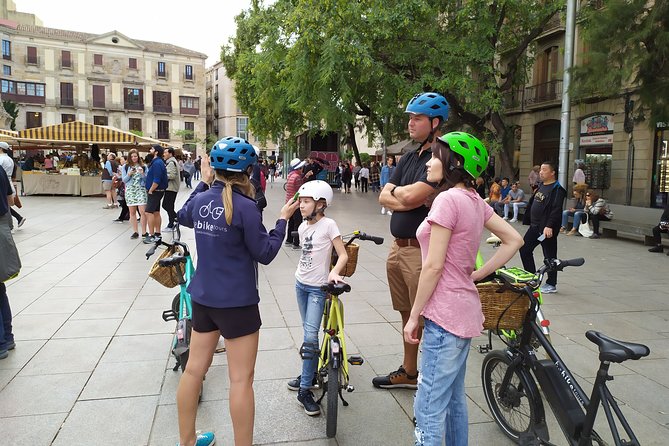 Sights of Barcelona E-Bike Tour Led by a Local Guide - Tour Highlights