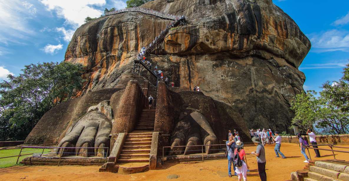 Sigiriya and Dambulla Day Tour From Kaluthara - Key Points