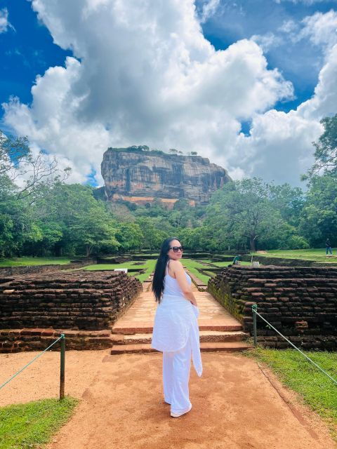 Sigiriya and Dambulla Private Full-Day Tour - Key Points