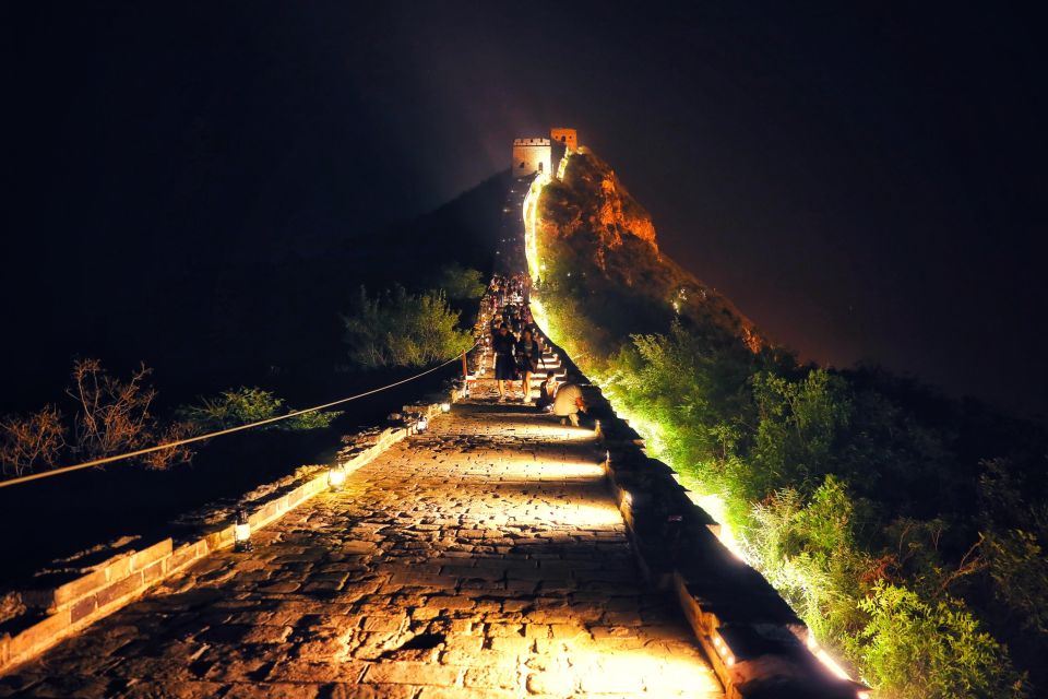 Simatai Great Wall&Gubei Water Town Night/Day Private Tour - Just The Basics