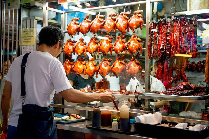 Singapore Private Foodie Experience Guided Tour With 5 Dishes - Key Points