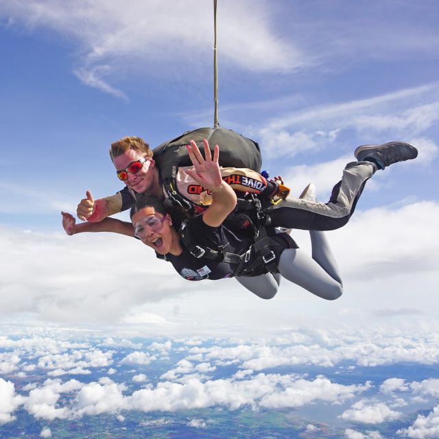 Skydiving Thailand Pattaya Oceanview&Vedio&Pickup&Insurance - Key Points