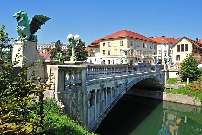 Slovenia Private Tour Including Ljubljana & Bled From Vienna - Key Points
