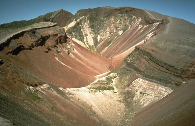 Small-Group 1-Hour Heli Tour With Landing, Mount Tarawera  - Rotorua - Key Points