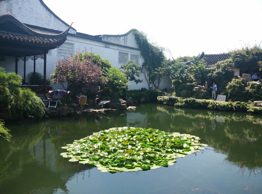 Su Zhou and Zhou Zhuang Water Village Day Tour - Just The Basics