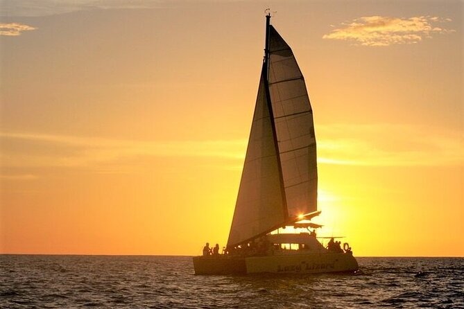 Sunset Catamaran in Playa Flamingo - Key Points