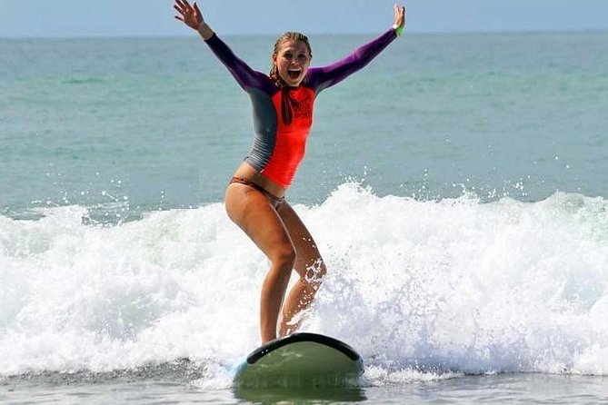 Surf Lessons Manuel Antonio Beach - Key Points