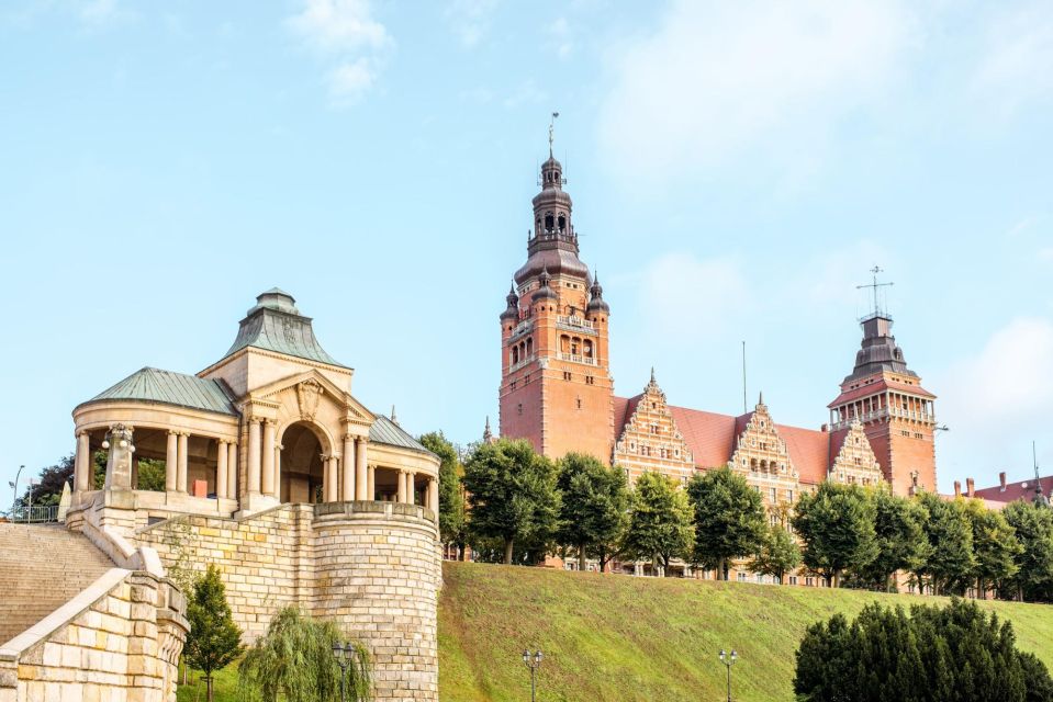 Szczecin: Transport From Airport SZZ and One-Day Trip - Key Points