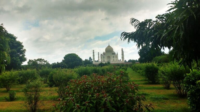 Taj Mahal One Day Tour by Car From Delhi