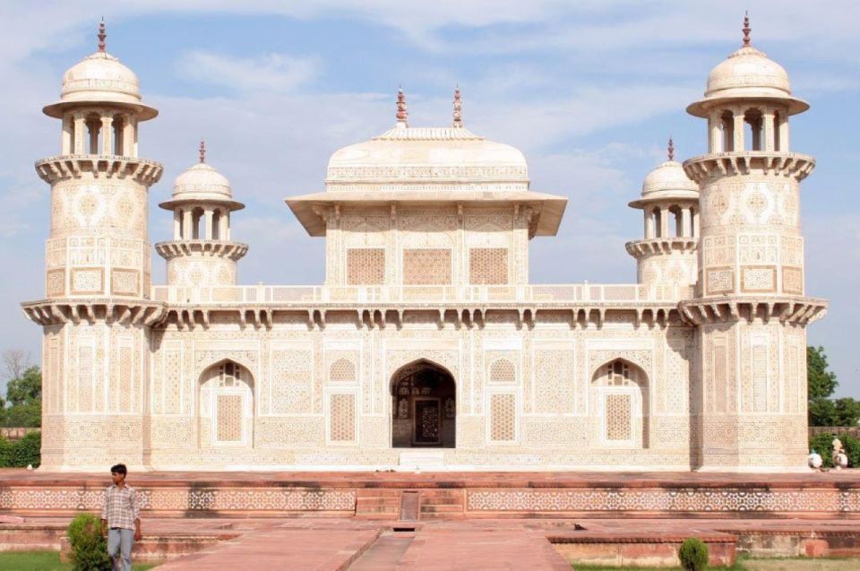 Taj Mahal Overnight Tour From Delhi by Car With Hotels - Booking Details for Taj Mahal Tour