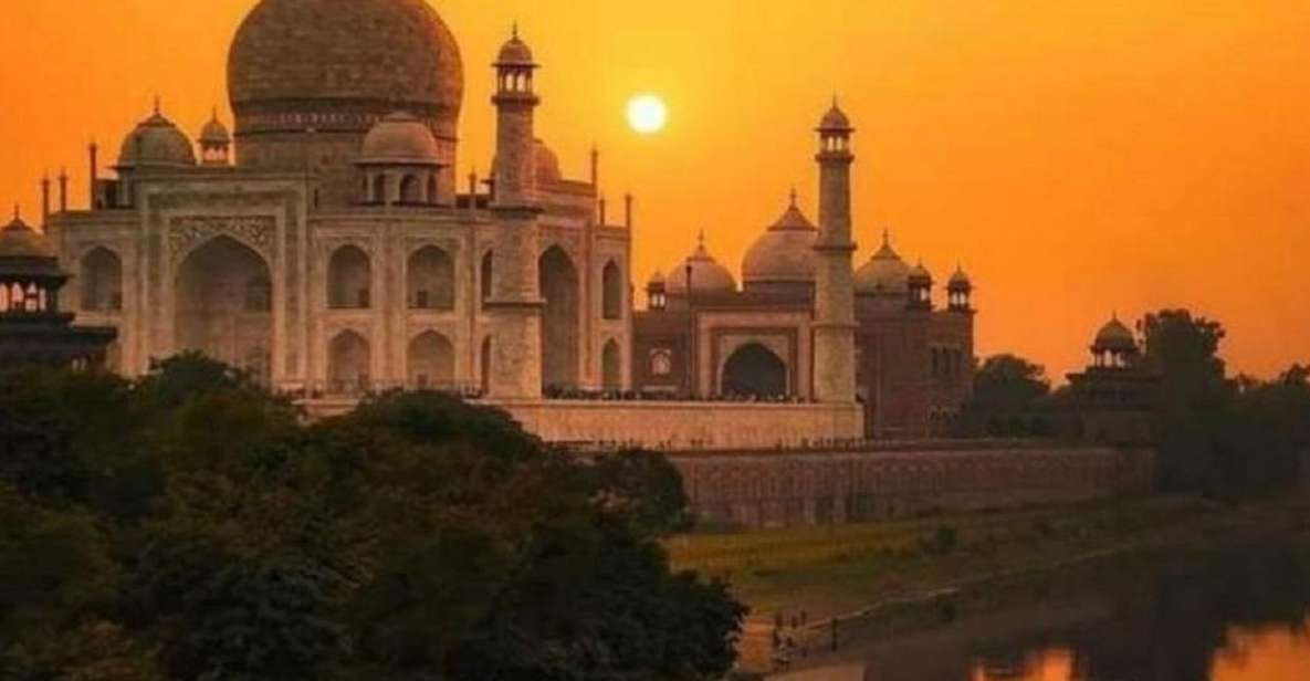 Taj Mahal Sunrise Or Sunset Overnight - Key Points