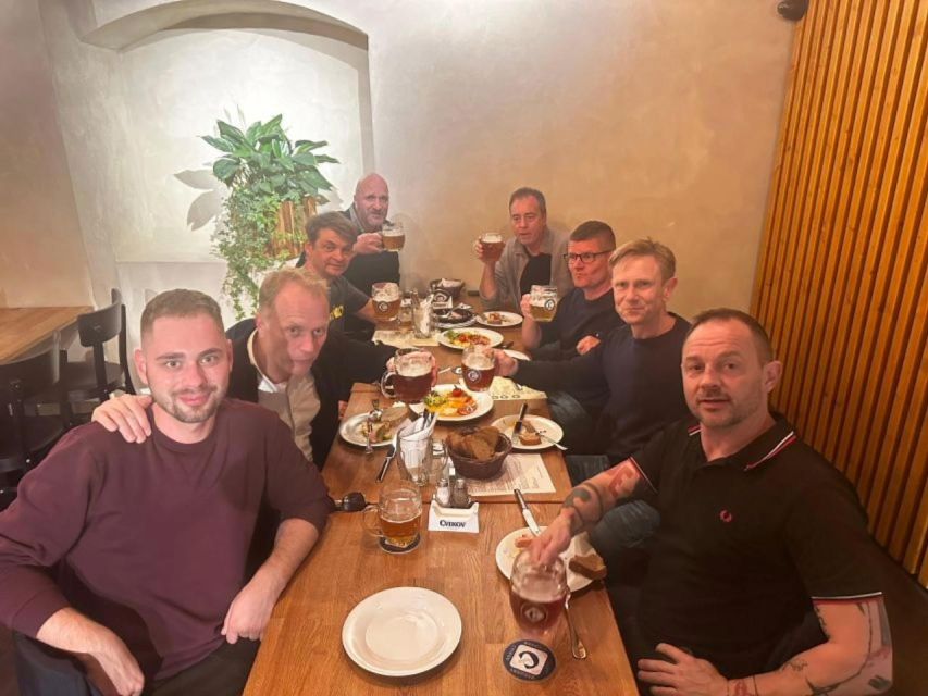 Taste of Prague: 10 Beers and Traditional Czech Dinner - Key Points