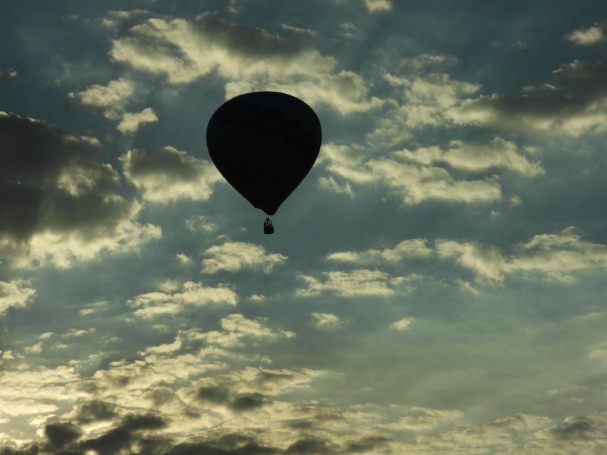 Temecula: Private Hot Air Balloon Ride at Sunrise - Key Points