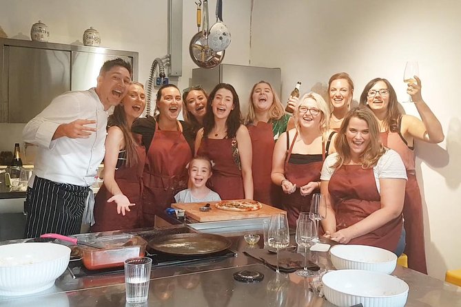 The Art of Making Pizza-Cooking Class in Unique Location With Italian Pizzachef - Key Points