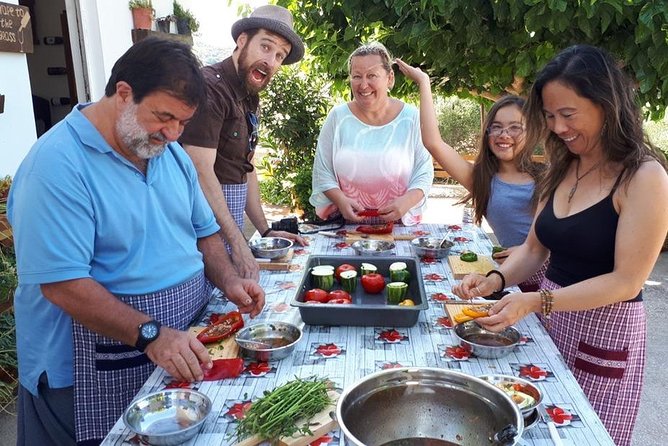 The Real Cretan Cooking Experience - Just The Basics