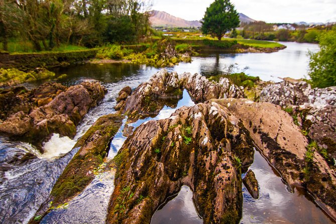 The Ring of Kerry Day Trip Including Killarney Lakes and National Park - Tour Itinerary and Experience