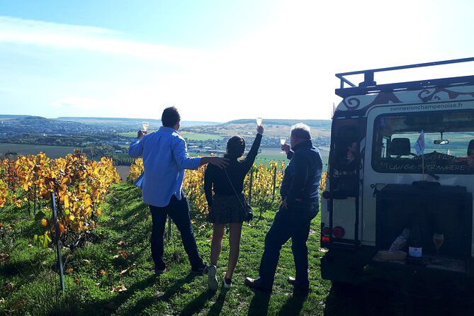 The Unmissable: Champagne Tasting at the Tops of the Vines - Key Points