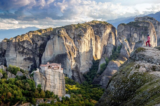 Thessaloniki: Full-Day Meteora Train Tour With Optional Lunch - Key Points