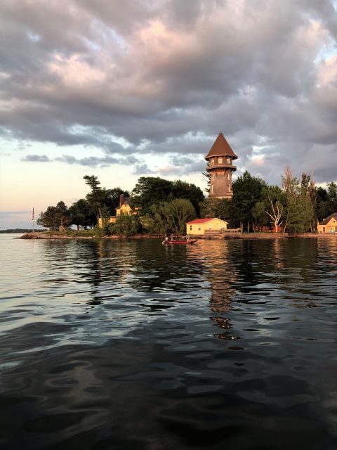 Thousand Islands: Sunset Cruise on St. Lawrence River - Key Points