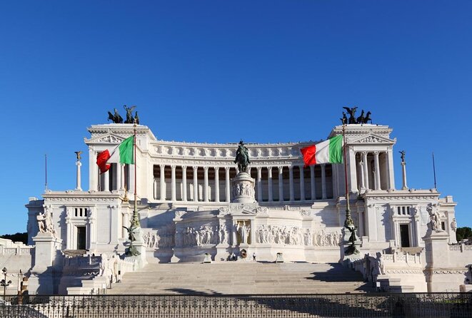 Tipsy Tour: Fun Bar Crawl In Rome With Local Guide - Just The Basics