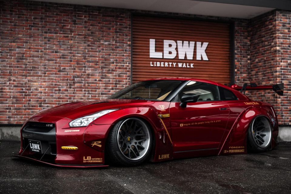 Tokyo: Liberty Walk GT-R R35 Ride From Daikoku - Just The Basics