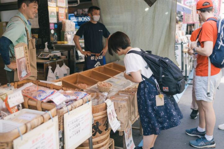 Tokyo:Private Tour Produced by Students From Tsukiji - Just The Basics