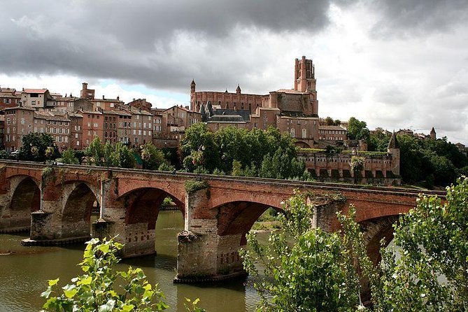 Toulouse to Albi, Cordes Sur Ceil Guided Day Tour, Museum, Bus - Key Points