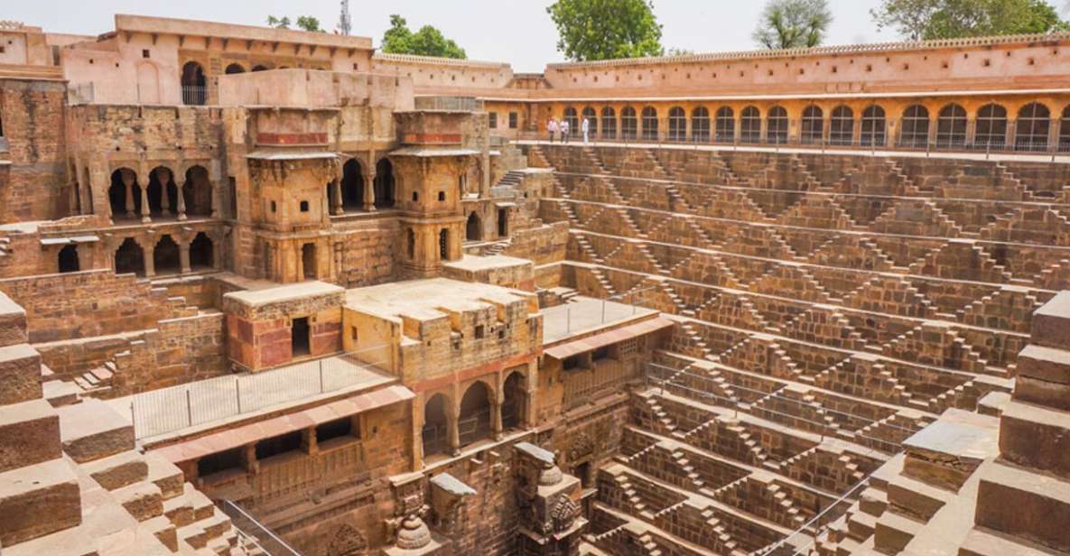 Transfer Agra To Jaipur Via Fatehpur Sikri & Stepwell - Key Points