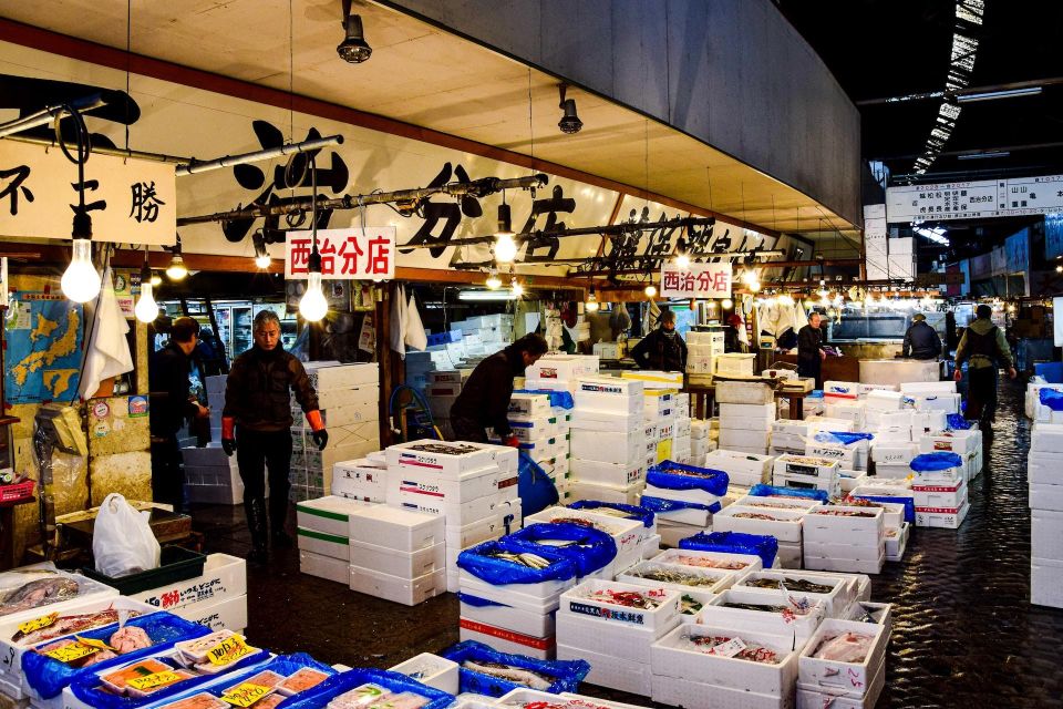 Tsukiji Fish Market Tour - Just The Basics