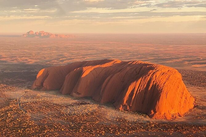 Uluru, Kata Tjuta and Lake Amadeus 55-Minute Helicopter Tour - Key Points