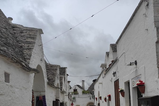 UNESCOs Alberobello and Matera From Bari - Just The Basics