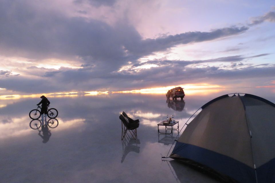 Uyuni: Guided Bicycle Tour of Uyuni Salt Flat With Lunch - Key Points