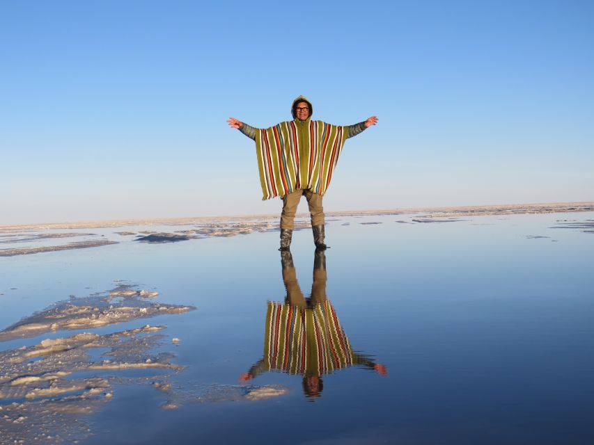 Uyuni: Starlight and Sunrise Salt Flats Tour - Key Points