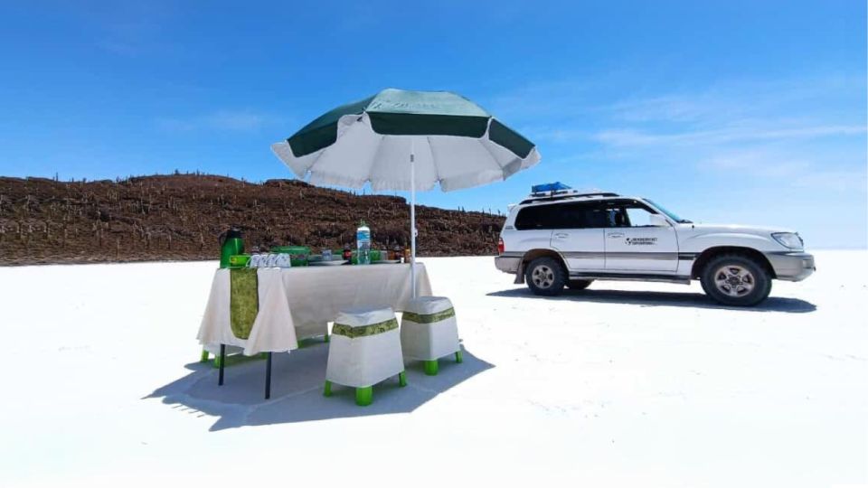 Uyuni: Uyuni Salt Flats Private Overnight Tour With Hotel - Key Points
