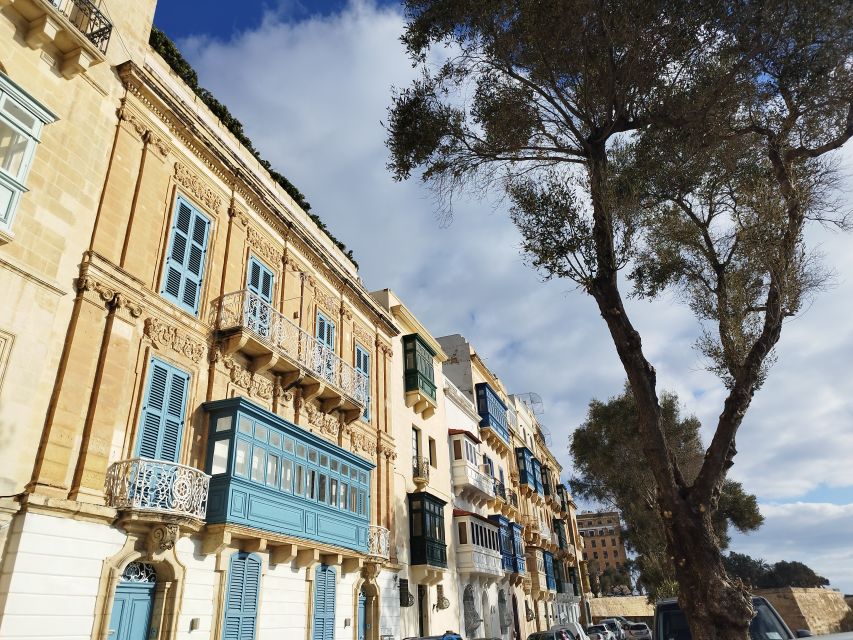Valletta: Guided City Walking Tour - Just The Basics