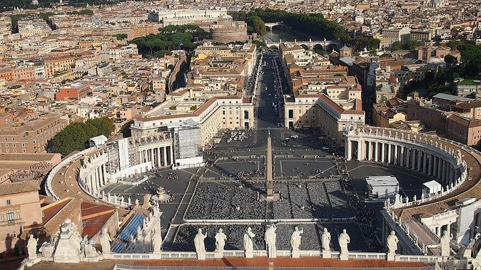 Vatican Museum and Sistine Chapel Guided Tour - Just The Basics