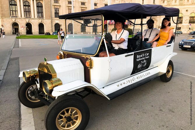Vienna 45-Minute Sightseeing Tour in a Convertible Car - Key Points
