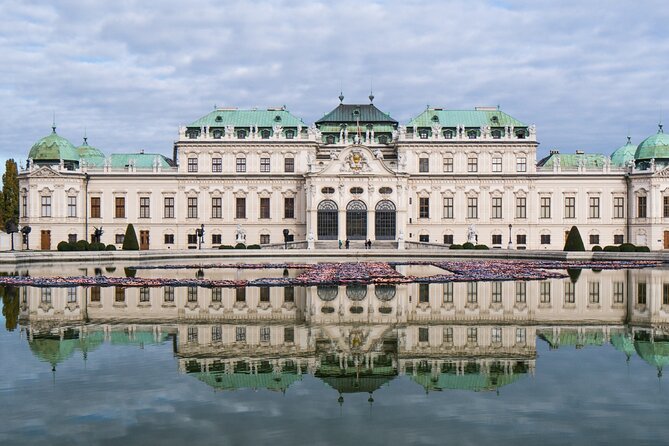 Vienna Scavenger Hunt and Best Landmarks Self-Guided Tour - Tour Overview