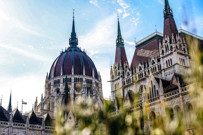 Vienna to Budapest - Private Transfer With 2h of Sightseeing - Key Points