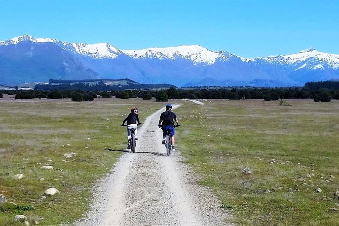 Wanaka Small Group Guided 2.5hour Scenic Bike Tour - Key Points