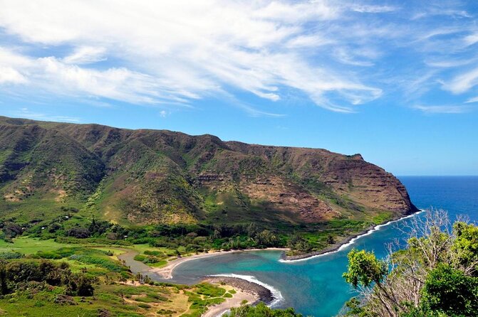 West Maui and Molokai Special 45-Minute Helicopter Tour - Just The Basics