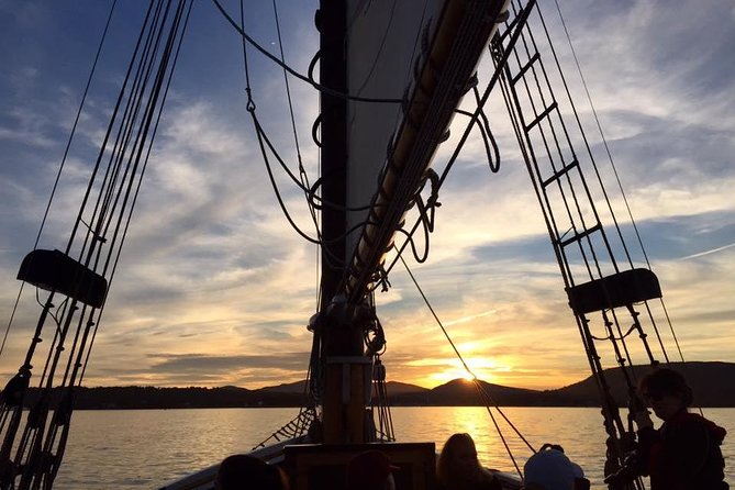 Windjammer Classic Sunset Sail - Just The Basics
